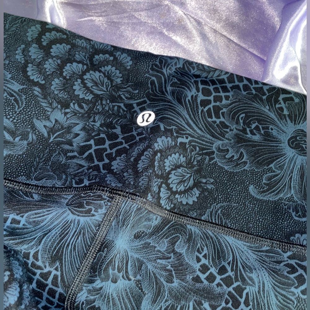 Lululemon Leggings Black Blue